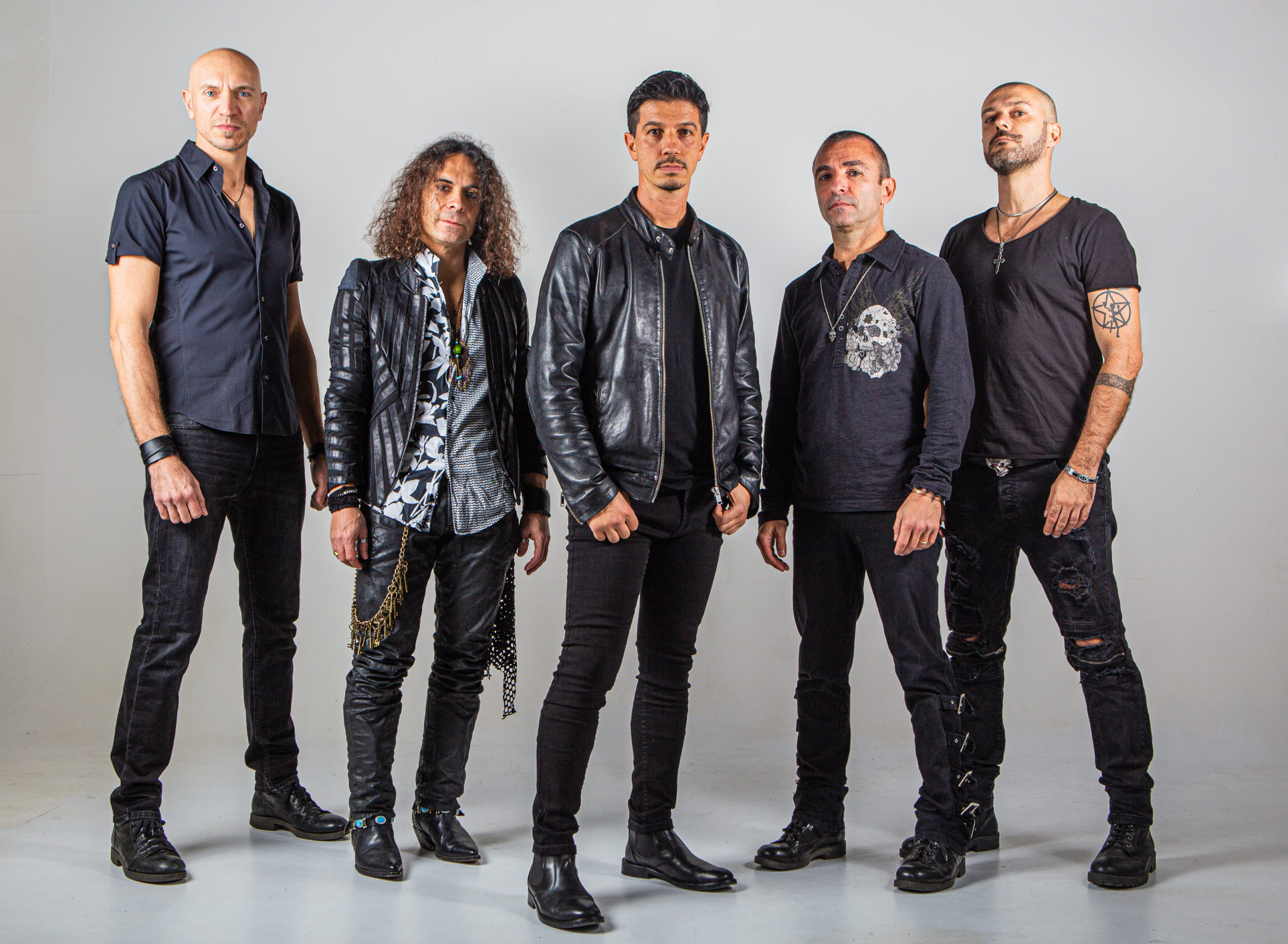 THE PROWLERS firmano per Elevate Records! VeroRock